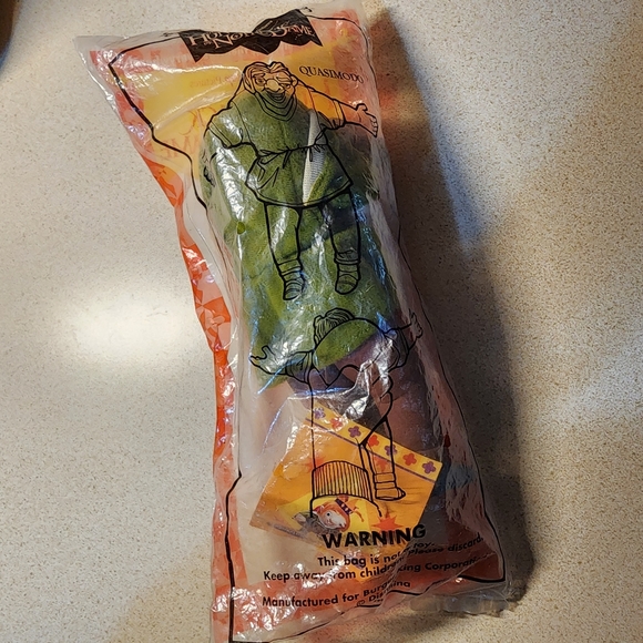 Vintage DisneyThe Hunchback of Notre Dame Quasimodo Plush Doll Burger King NEW - Picture 5 of 11